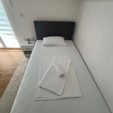Apartamento Adi