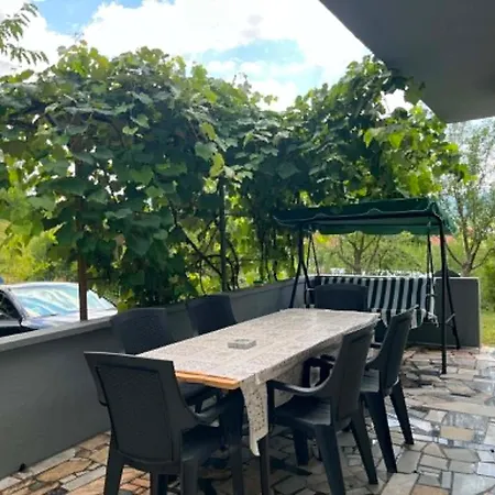 Adi Apartamento Podastrana